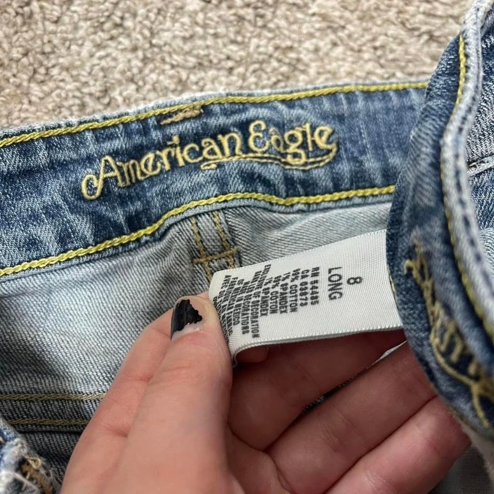American Eagle blue denim shorts